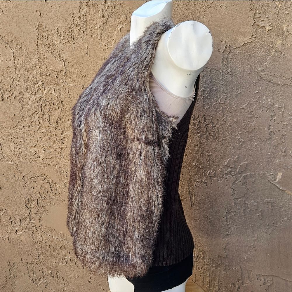 Madison Brown Faux Fur Sweater Vest - Picture 2 of 10